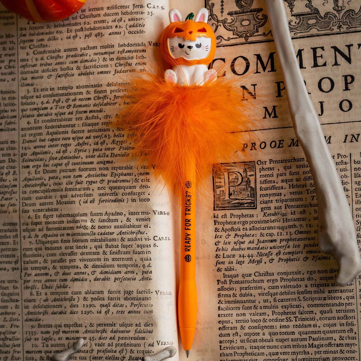 Legami Leuchtender Kugelschreiber - Pumpkin Bunny - Writing is Magic